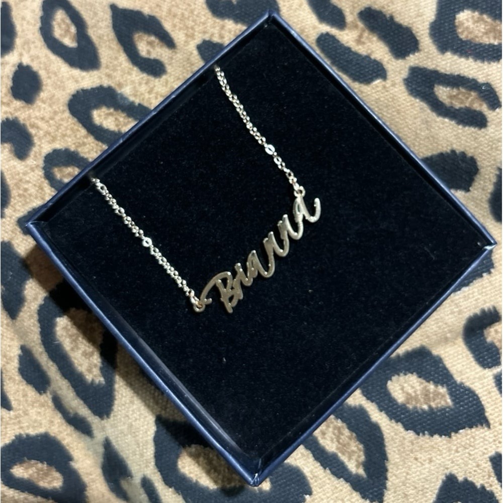 NEW Goldtone Personalized Script Name Necklace -‎ Brianna